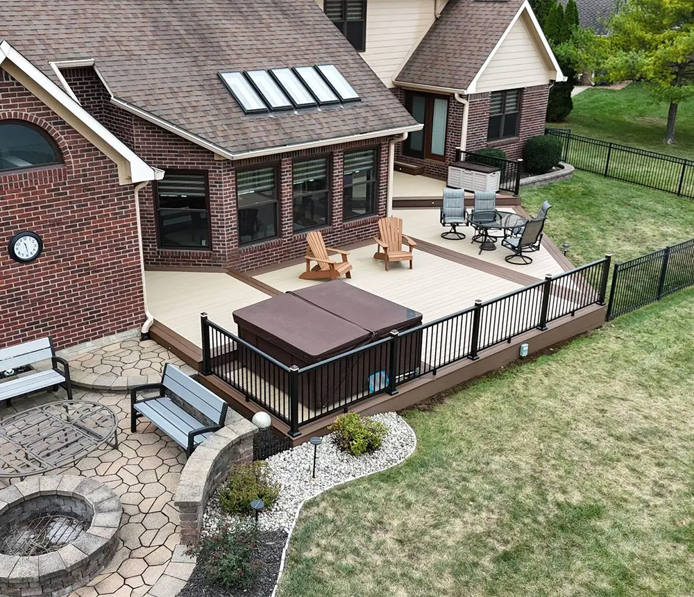 Custom Deck Builder in Cicero, IN